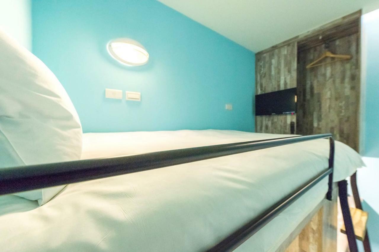 Divecube Hotel 타이중 외부 사진